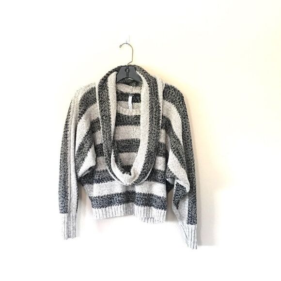 Kensie Chunky  Knit  Sweater - Picture 1 of 4